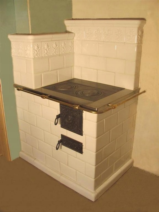 Fuga zduńska do pieca kaflowego, kominek, kuchnia