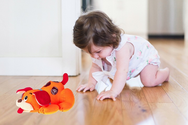 SMILY PLAY Piesek do raczkowania ucieka wibruje dźwięki melodyjki rusza się