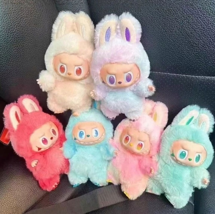 LABUBU BIG INTO ENERGY BRELOK MASKOTKA PLUSZOWA HIT BLINDBOX