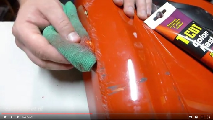 ZESTAW CZARNY Pasta na rysy +Regenartor Lakieru +Pad gąbkowy +2x Mikrofibra