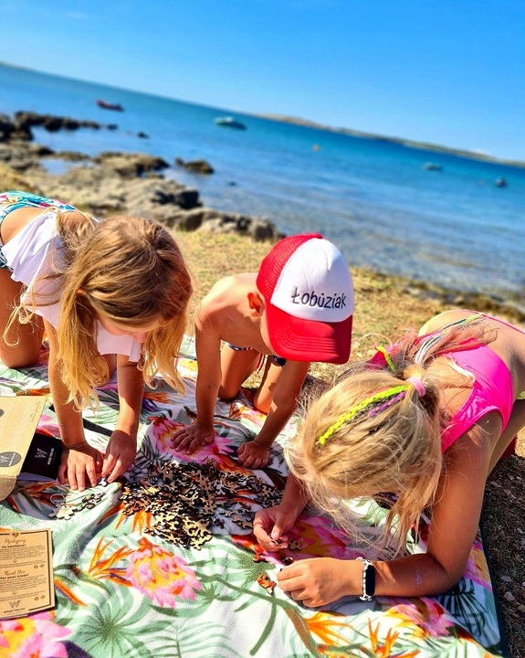 PUZZLE KOSMOS DREWNIANE DLA DOROSŁYCH OUTER SPACE TRUDNE L 240 elementów