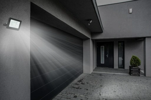 HALOGEN Naświetlacz LAMPA LED 20W IP65 Reflektor