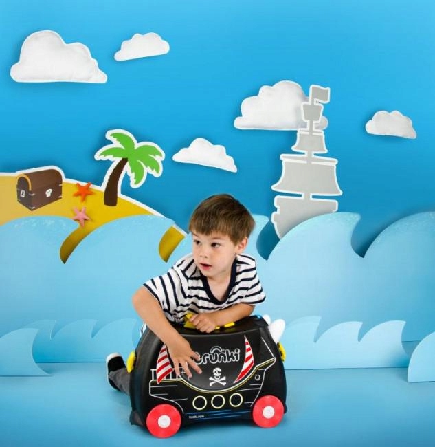 Walizka dla dzieci jeżdżąca Trunki Wóz Pirat Pedro TRU-0312