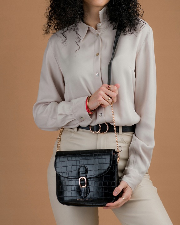 Monnari Torebka Kuferek Listonoszka Czarny Kroko Łódka Czarna PREMIUM