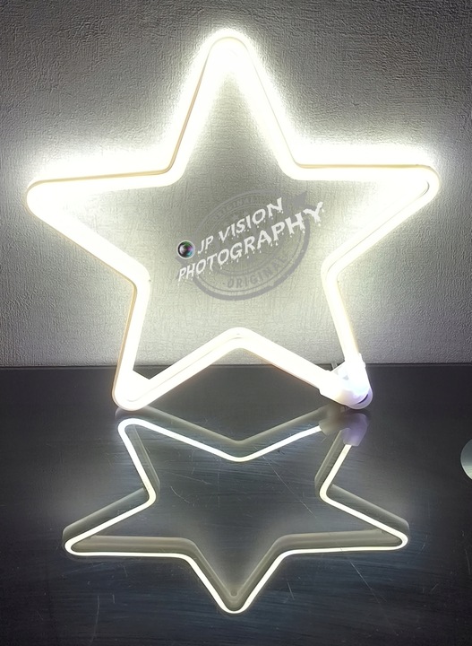 OZDOBA ŚWIĄTECZNA GWIAZDA NEON LED okno ZIMNY BIAŁY + GRATIS NAKLEJKI