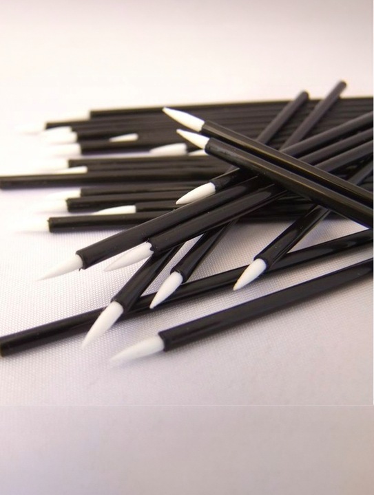 APLIKATOR APLIKATORY DO EYELINERA JEDNORAZOWE X 50