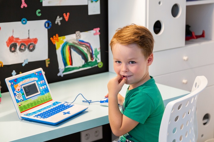 KINDERPLAY LAPTOP DLA DZIECI EDUKACYJNY DO NAUKI LITEREK LICZENIA 120 OPCJI