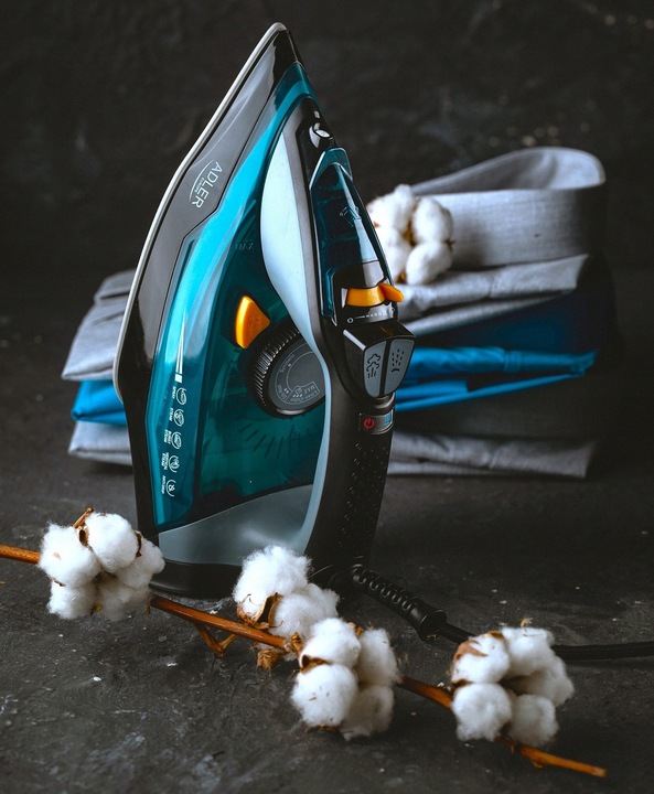 ŻELAZKO PAROWE CERAMICZNE SAMOCZYSZCZĄCE MOC 3000W STRAŻAK ANTI-CALC|DRIP