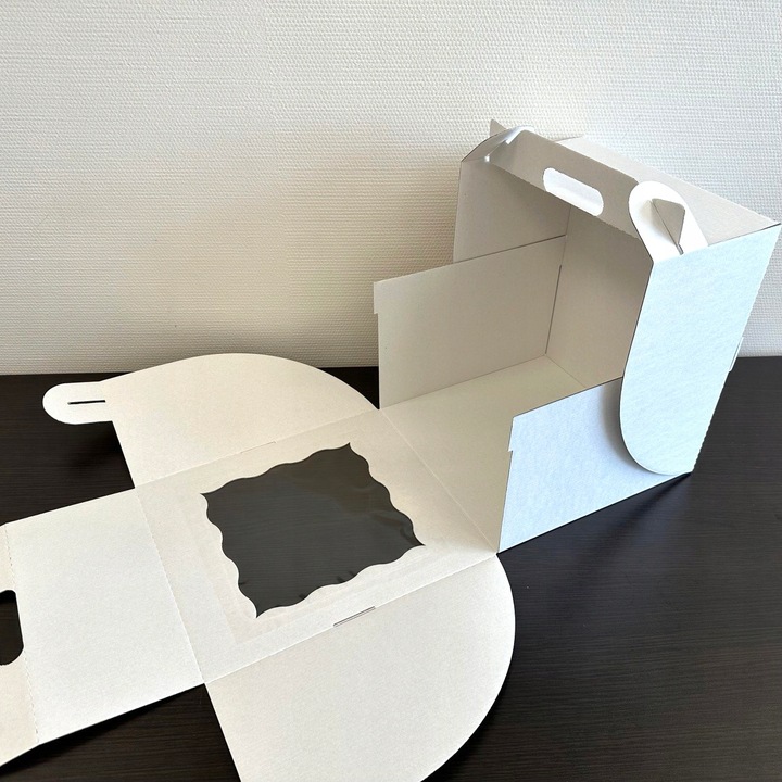 OPAKOWANIE KARTON PUDEŁKO NA TORT 28*28*30cm 5szt