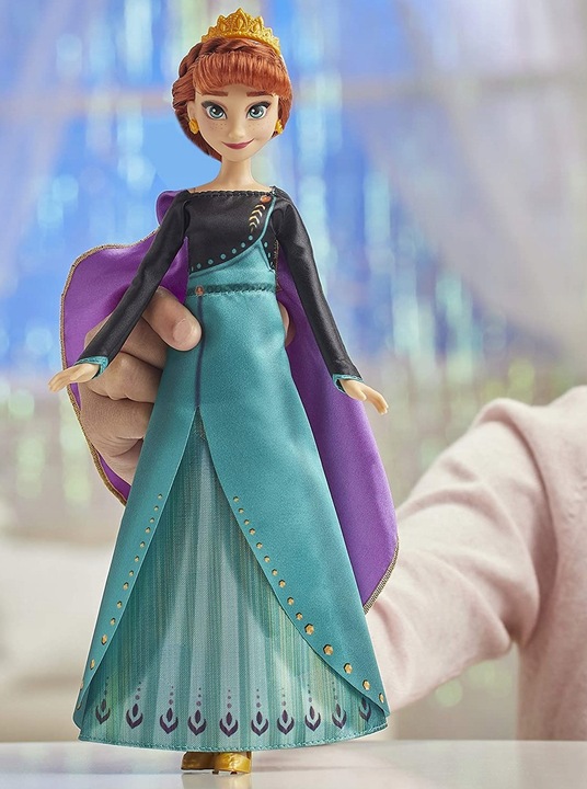LALKA ANNA DISNEY FROZEN ŚPIEWAJĄCA INTERAKTYWNA KRAINA LODU HASBRO E8881