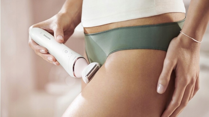 Depilator na sucho i na mokro Philips seria 8000 + 9 akcesoriów BRE740/10