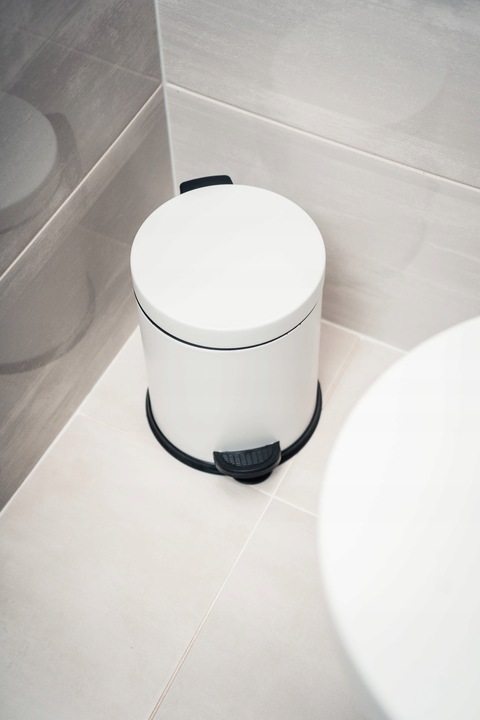 Kosz łazienkowy okrągły z pedałem biały 3 l