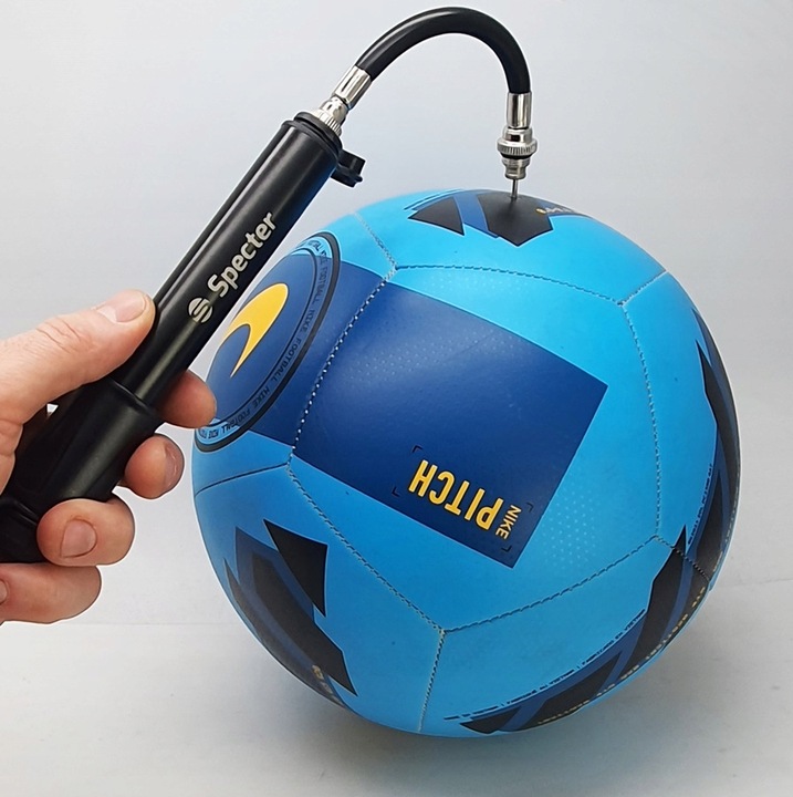 Pompka do piłki roweru ręczna mała uchwyt na ramę aluminium 7bar SPECTER