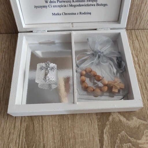 Pudełko na pieniądze prezent Pamiątka I Komunii chrzestnej dziadków aniołek
