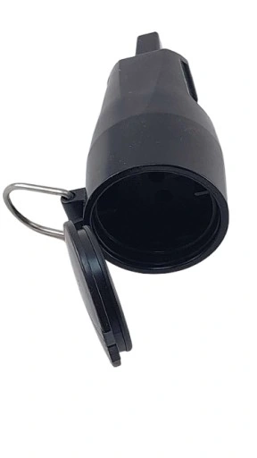 Gniazdo do girlandy zamykane IP44