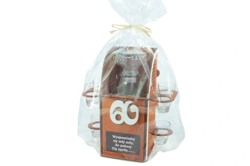 Karafka na alkohol 6 kieliszków kieliszki prezent URODZINY 18-99 WZORY