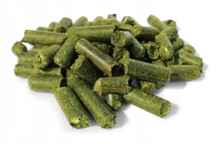 Lucerna Granulowana Dodatek Paszowy Susz Worek 25 kg Dla Zwierząt Koni