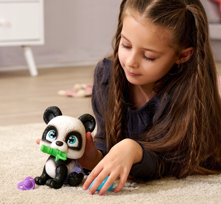 PAMPER PETZ INTERAKTYWNA PANDA PIJE SIKA 20 CM PIELUSZKOWY GANG SMOCZEK AKC