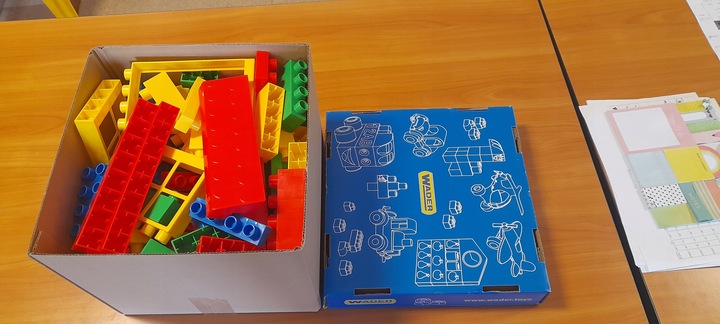 WADER 41270 - Klocki 132 el. w Kartonie