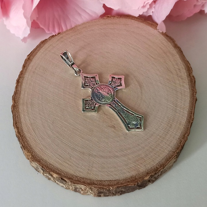 Krzyżyk srebrny św.benedykt oksydowany SREBRO 925