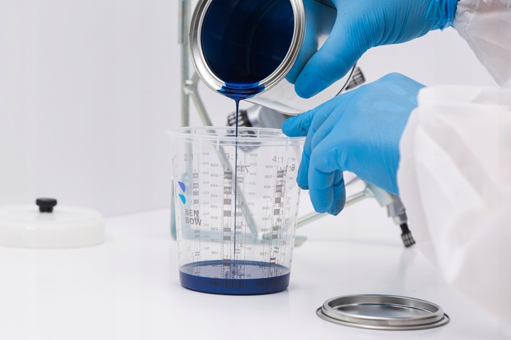 25x KUBEK LAKIERNICZY Z PODZIAŁKĄ 680ml + 3P