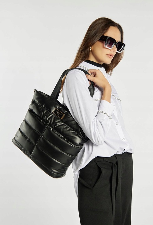 TOREBKA MONNARI Czarna SHOPPER BAG Listonoszka PIKOWANA NA RAMIĘ PASEK