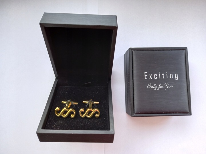 Srebrne spinki do mankietów Paragrafy dla Prawnika Sędziego Adwokata +Etui