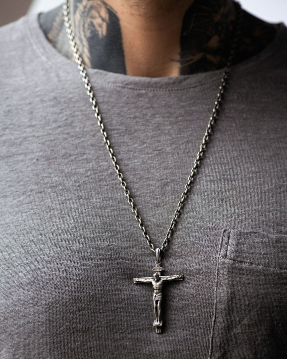 Srebrny krzyż CRUCIFIXION of JESUS CHRIST