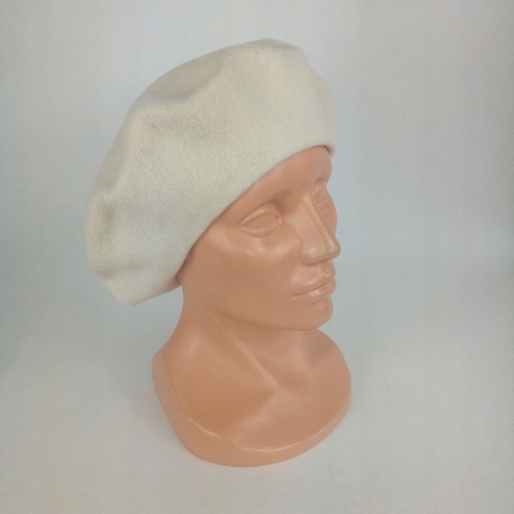 250 BERET FEZKO KREMOWY rozm. 11,5" duży
