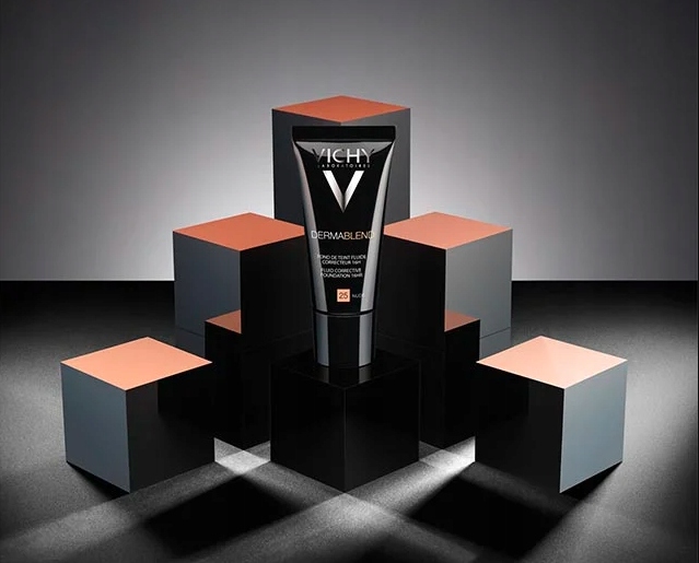 VICHY DERMABLEND fluid korygujący do twarzy 20 Vanilla 30 ml