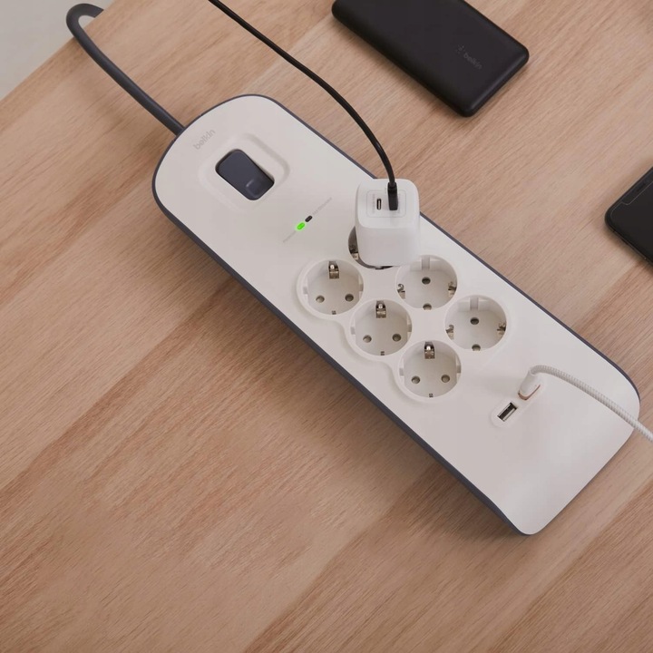 Belkin Listwa antyprzepięciowa do 650J 6x AC Schuko, z kablem 2m BSV604VF2M