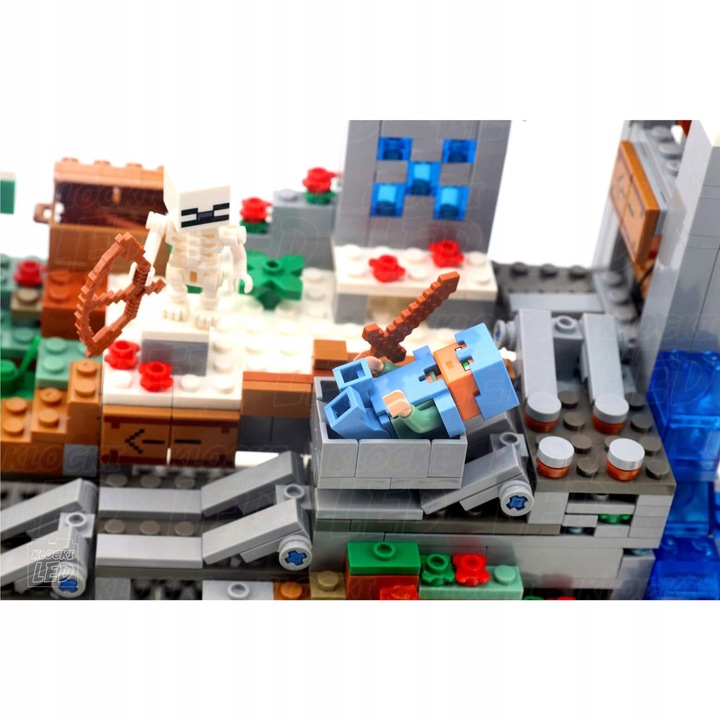 KLOCKI Minecraft GÓRSKA JASKINIA KOPALNIA