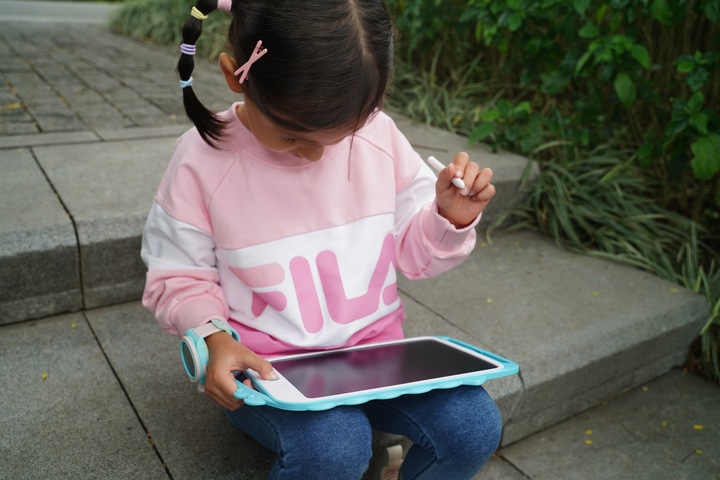 10" tablet do rysowania Bemi Doodle niebieski