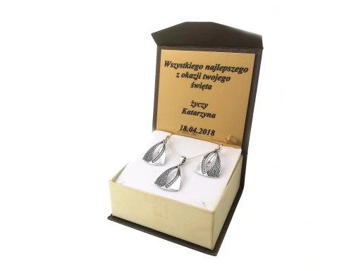 KOMPLET BIŻUTERII SREBRNEJ 925 AŻUROWY CYRKONIE SWAROVSKI + GRAWER GRATIS