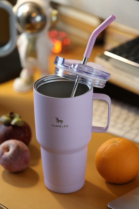 Kubek Termiczny do Auta Ze Słomką Ustnikiem Nieprzeciekający 900ml Termos