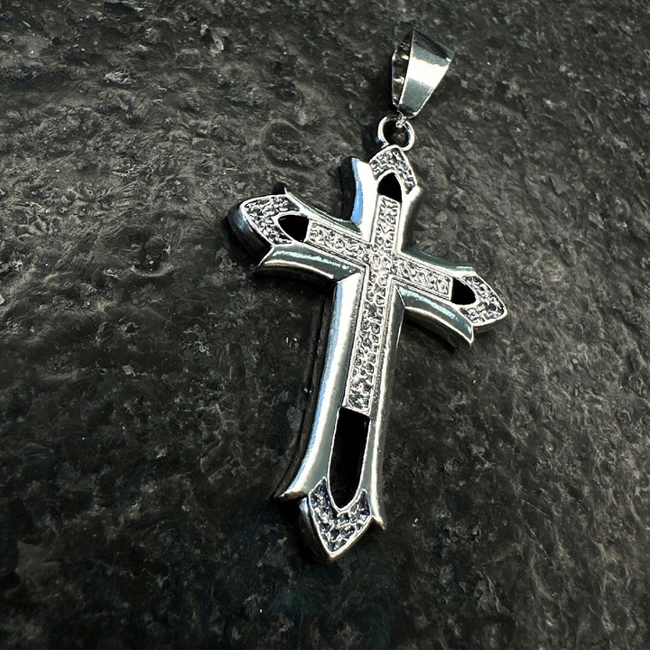 Krzyżyk srebrny męski duży zawieszka srebro 925 solidny bez