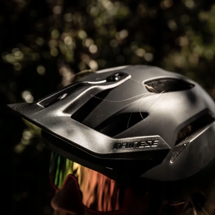 Kask rowerowy Dainese Linea 03 czarny 59-62cm L-XL