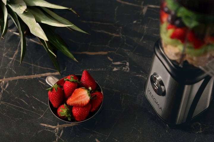 Blender kielichowy Zeegma 4w1 Bidon Młynek Mikser