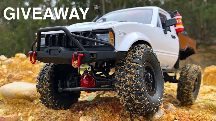 SAMOCHÓD STEROWANY PICKUP auto RC 4x4 ROCK CRAWLER PREZENT DZIEŃ DZIECKA