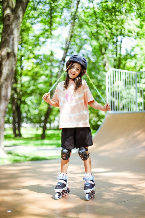 Rolki regulowane dziecięce Spokey JOY rozm. 31-34 ABEC7 Carbon 82A