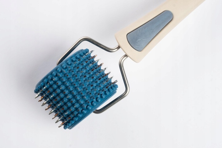 Aplikator LYAPKO WAŁEK z igłami do masażu twarzy NIEBIESKI + GRATIS