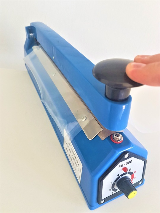 Zgrzewarka folii FS-300ABS 2mm mocny zgrzewKONKRET