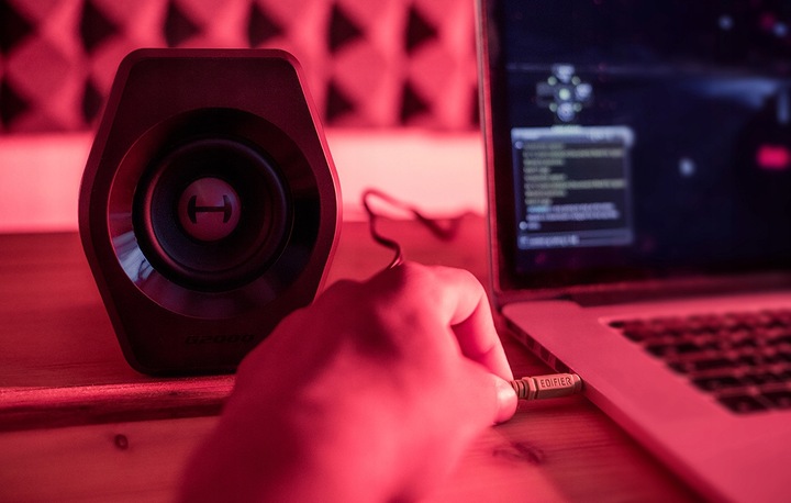 EDIFIER HECATE GŁOŚNIKI GAMINGOWE G2000 ZESTAW AUDIO 2.0 BLUETOOTH RGB 32 W