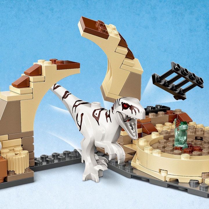 LEGO Jurassic World Atrociraptor pościg 76945