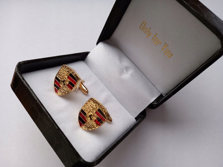 Exciting spinki do mankietów koszuli EXC Porsche pozłacane w skórzanym Etui