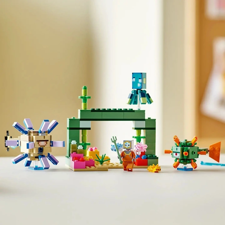 LEGO Minecraft 21180 Walka ze strażnikami