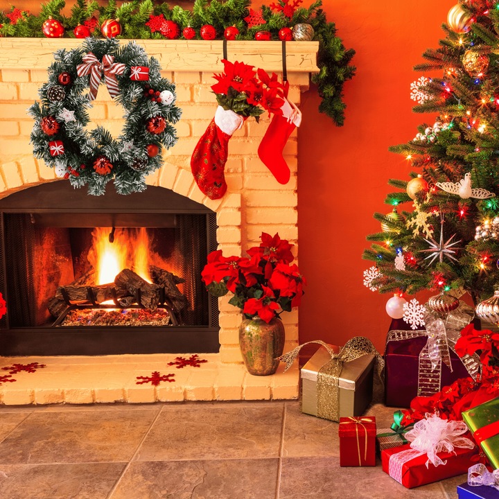 WIENIEC WIANEK STROIK ŚWIĄTECZNY 40cm czerwono biały NA DRZWI STÓŁ sztuczny