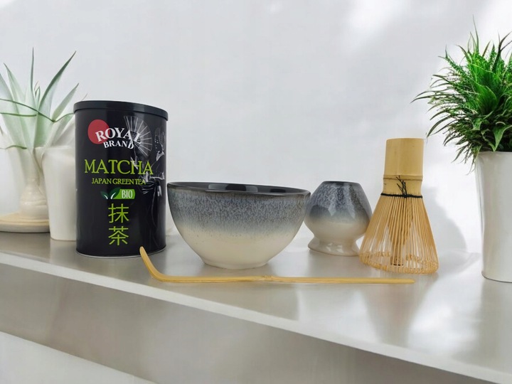 Zestaw Startowy Do Herbaty Matcha Bio 100g z Piękną Czarką Miotełką i Łyżką