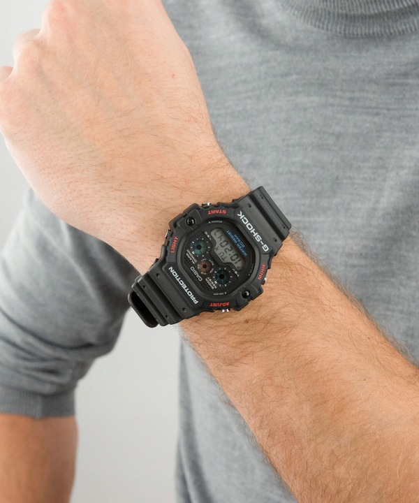 Zegarek Casio G-SHOCK Original Casio-DW-5900-1ER
