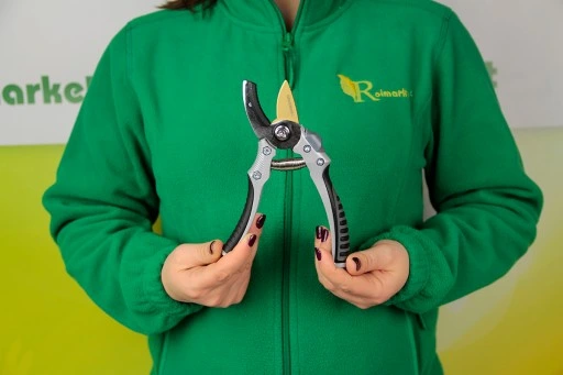 Sekator kowadełkowy do gałęzi tytanowe ostrze stal tytan Greenmill UP0062T